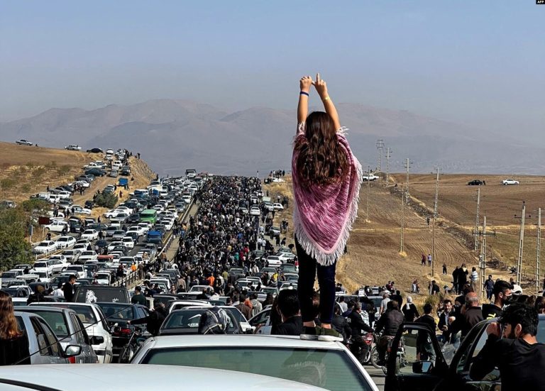 KOK Magazine 21 KOK supports women in Iran