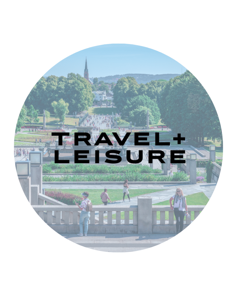 Travel and Leisure logo på et bilde av Vigelandsparken